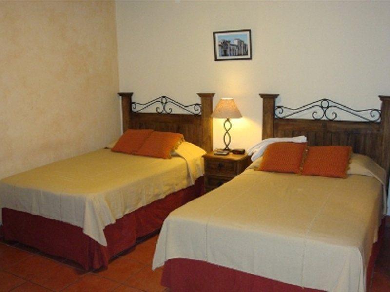 Hotel Meson Del Valle By Ahs Antigua Kültér fotó